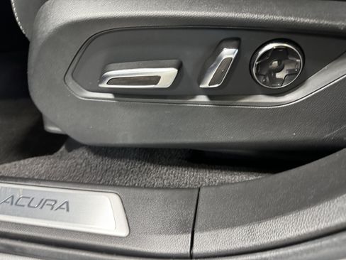 Certified 2025 Acura RDX SH-AWD w/ Technology Package image 37