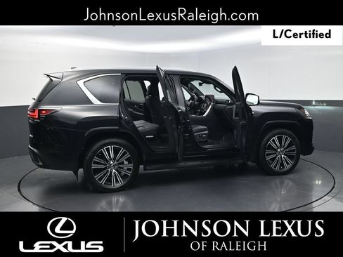 Certified 2025 Lexus LX 600 4WD w/ Accessory Package (2T) image 33
