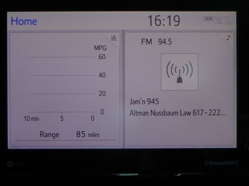 Used 2021 Toyota Corolla LE image 23