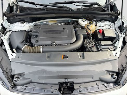 Used 2024 Buick Envision Avenir image 36