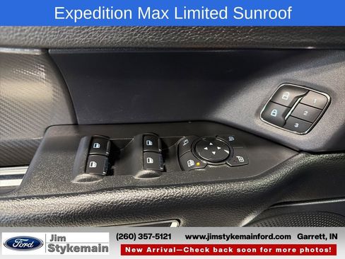 Used 2020 Ford Expedition Max Limited w/ Equipment Group 303A AWD/4WD image 17