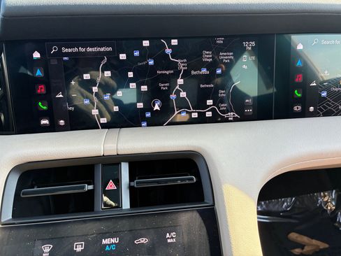 Certified 2022 Porsche Taycan image 25