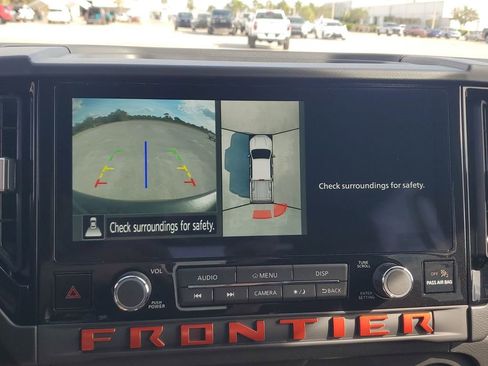 Used 2025 Nissan Frontier Pro-X w/ Pro Convenience Package image 30