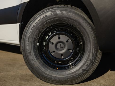 New 2026 Mercedes-Benz Sprinter 2500 image 22