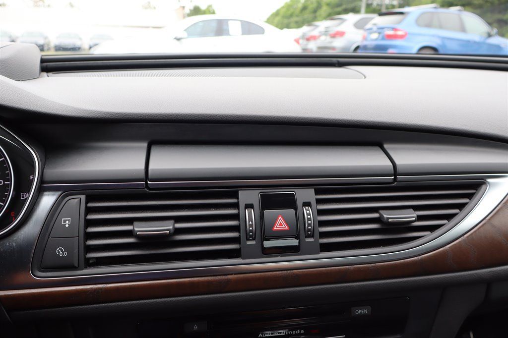 Used 2016 Audi A6 TDI Prestige w/ Prestige Package AWD/4WD image 28