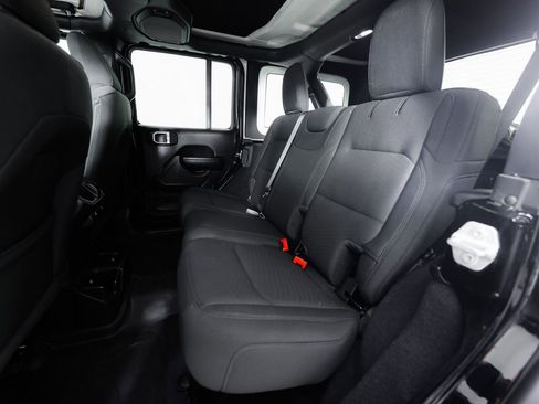 Used 2023 Jeep Wrangler Sport image 18