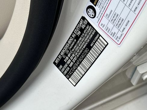 Certified 2023 Mercedes-Benz EQS 580 4MATIC Sedan image 37