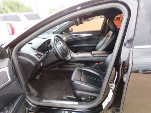 Certified 2020 Lincoln MKZ w/ Convenience Package FWD image 22