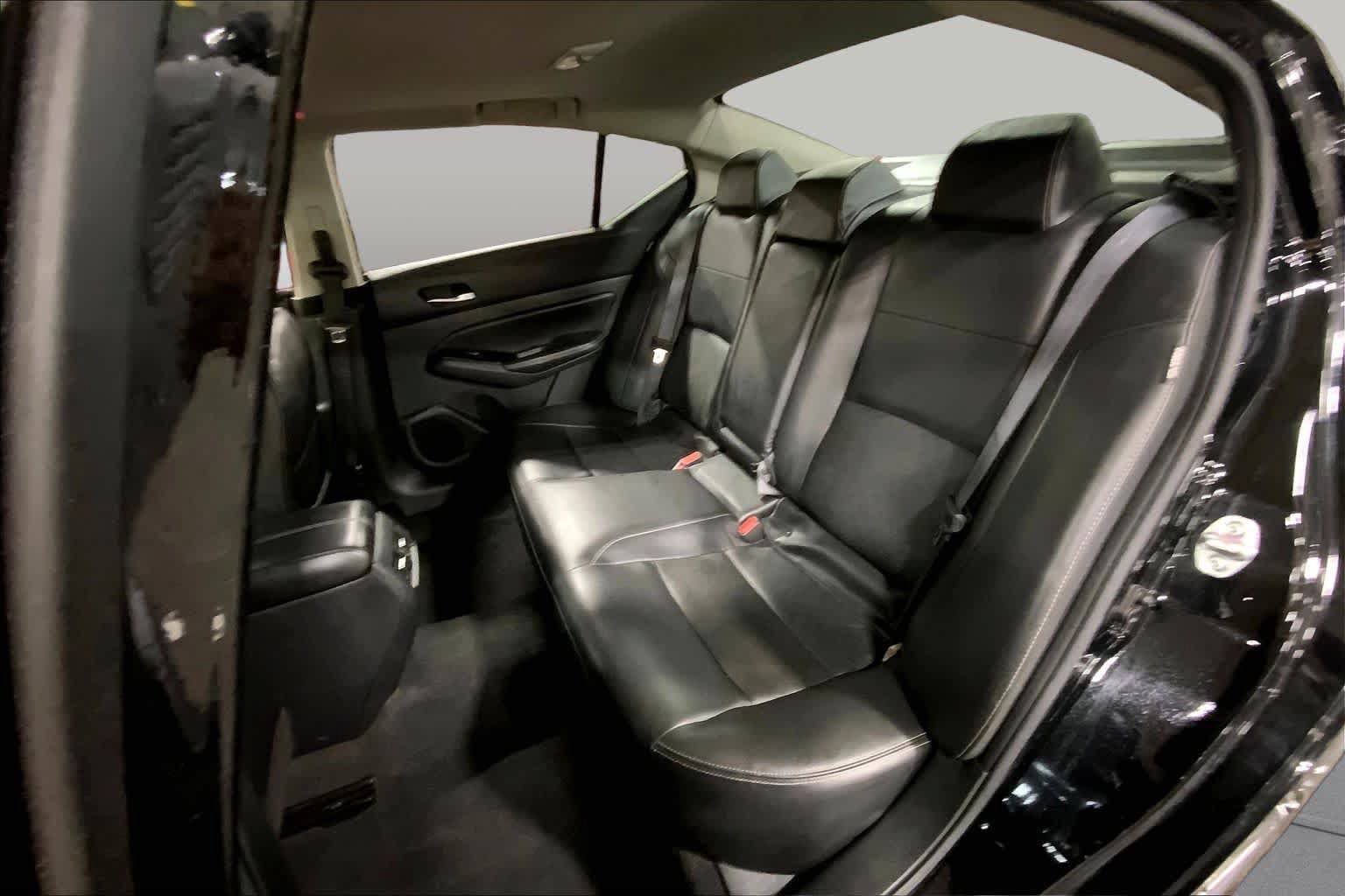 Used 2023 Nissan Altima 2.5 SL AWD/4WD image 21