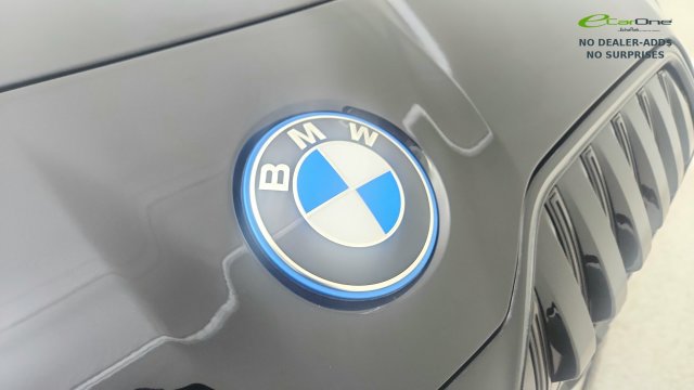 Used 2025 BMW i7 eDrive50 w/ M Sport Package RWD image 36