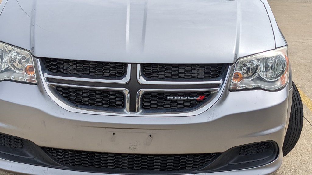 Used 2019 Dodge Grand Caravan SE w/ UConnect Hands-Free Group FWD image 9
