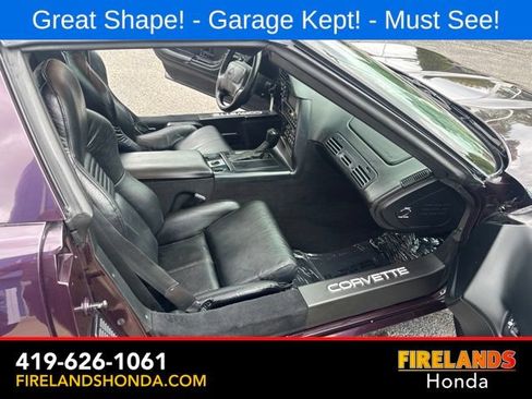 Used 1994 Chevrolet Corvette Coupe RWD image 24