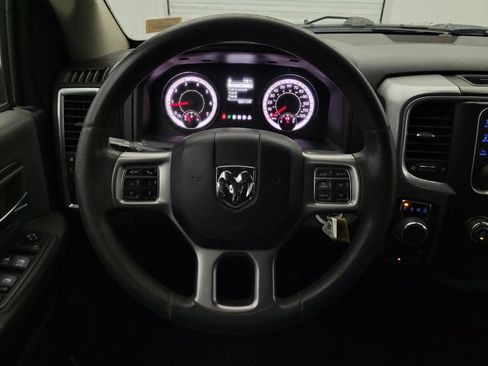 Used 2021 RAM 1500 Classic SLT AWD/4WD image 22