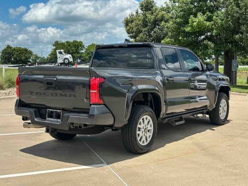 Used 2026 Toyota Tacoma SR5 RWD image 3
