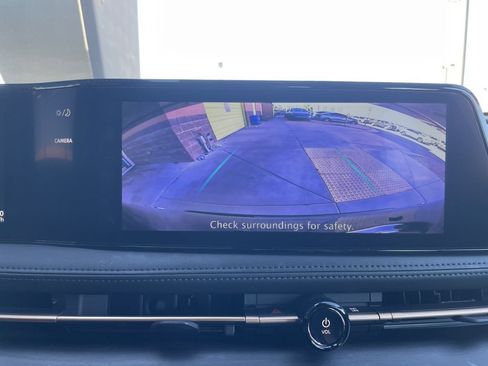 Used 2024 Nissan Ariya FWD image 42