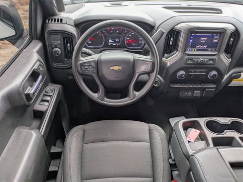Used 2023 Chevrolet Silverado 1500 Custom image 15