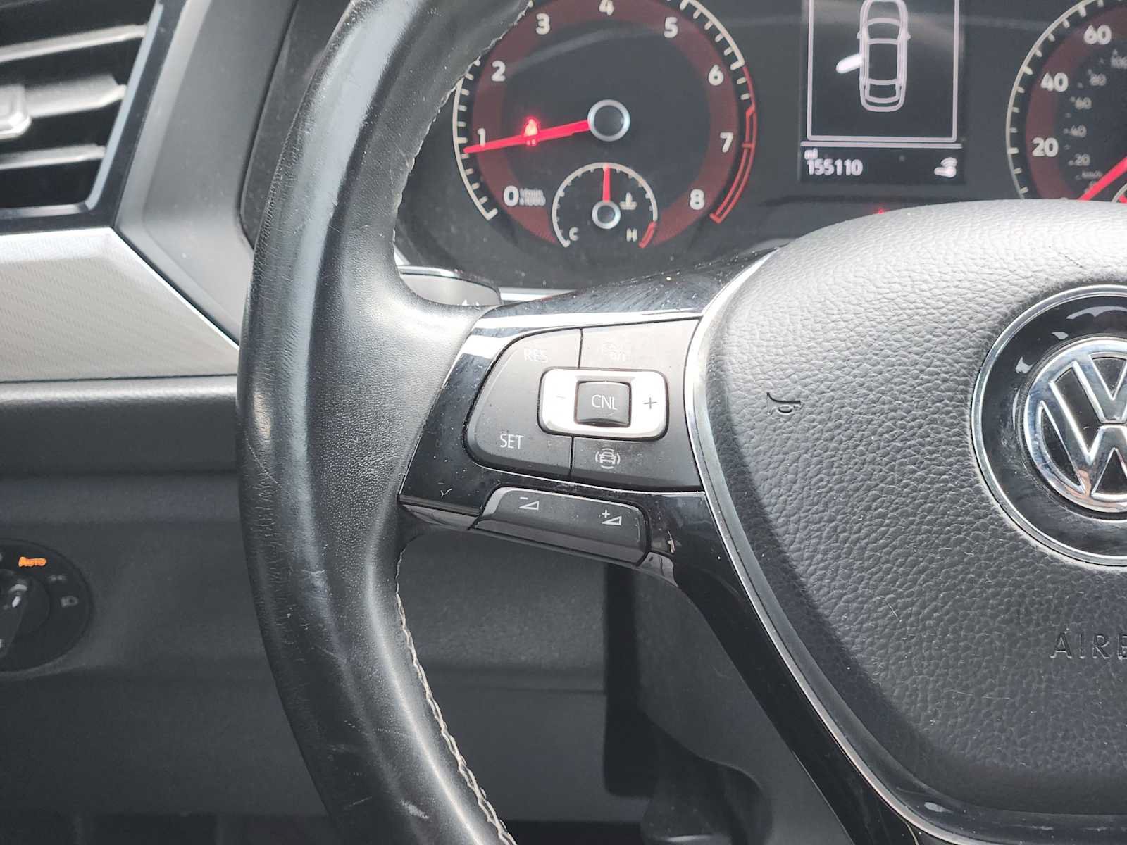 Used 2019 Volkswagen Jetta R-Line FWD image 27