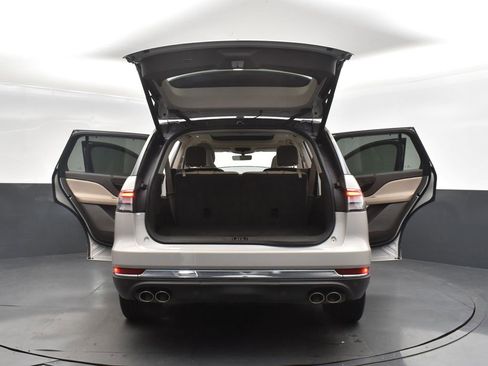 Used 2023 Lincoln Aviator Reserve w/ Equipment Group 201A image 55