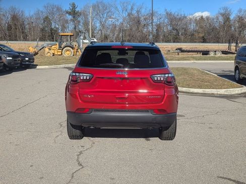 New 2026 Jeep Compass Limited w/ Sun, Sound & Navigation Group image 4