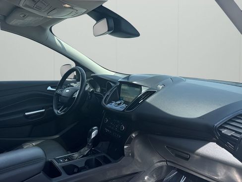 Used 2019 Ford Escape Titanium AWD/4WD image 19
