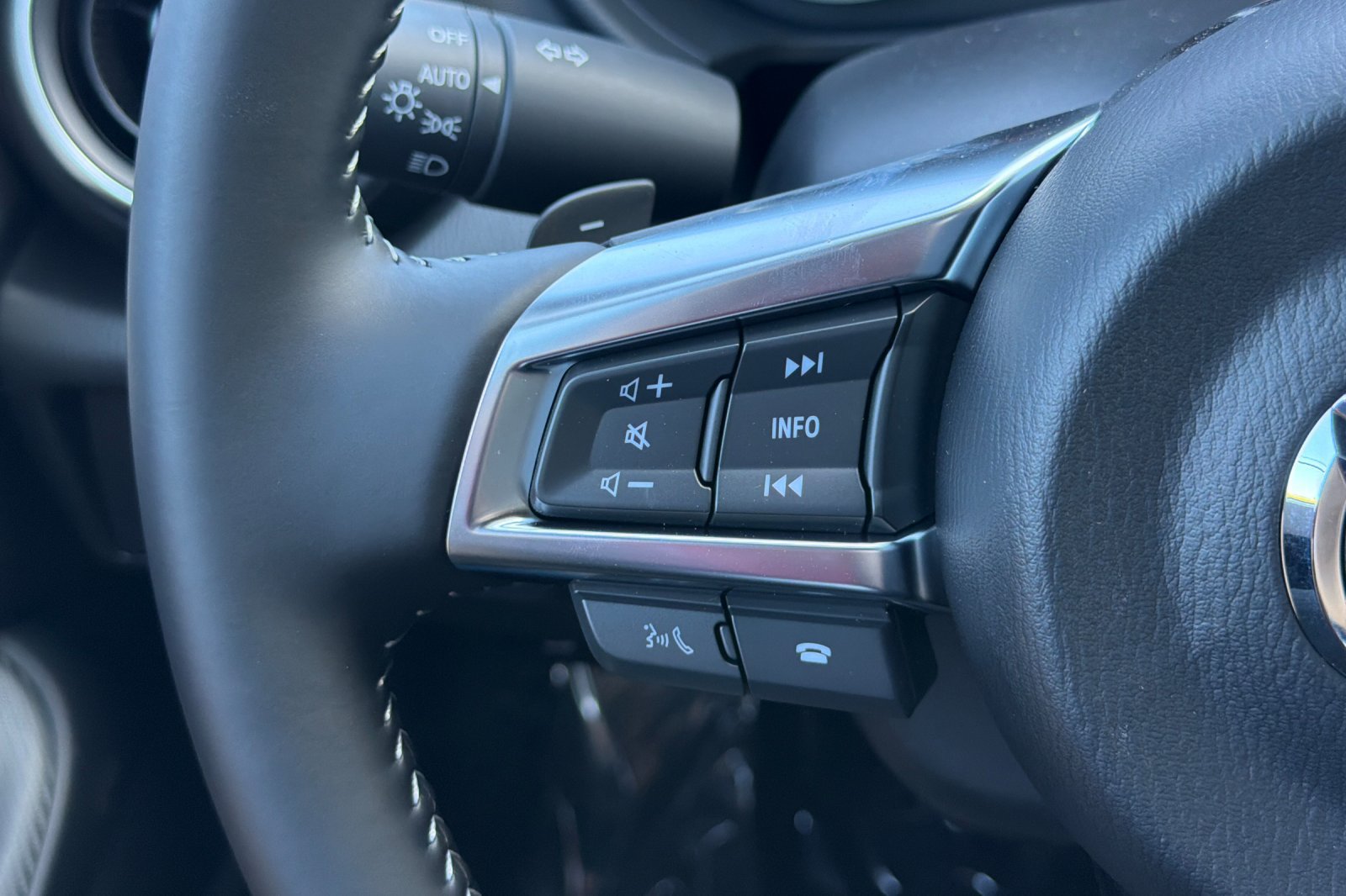 New 2026 MAZDA MX-5 Miata Grand Touring w/ Weather Package RWD image 26