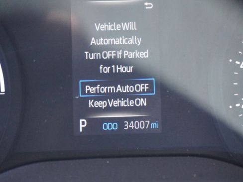 Used 2023 Toyota Sienna XLE image 27