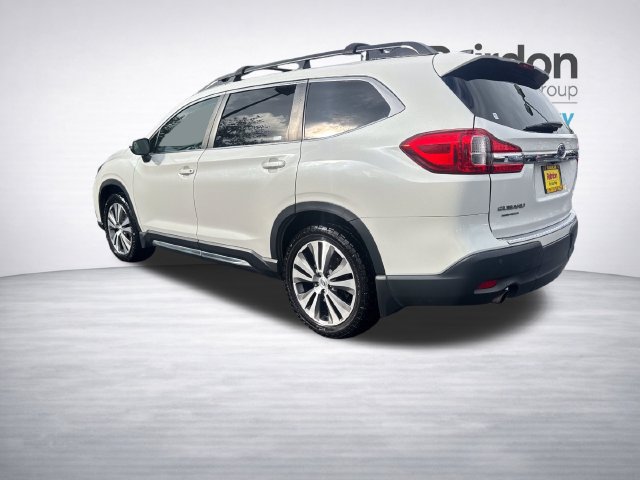 Used 2022 Subaru Ascent Limited w/ Technology Package AWD/4WD image 5