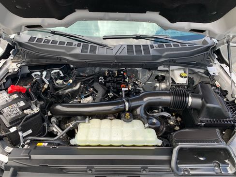 Used 2025 Ford F150 Lariat AWD/4WD image 8