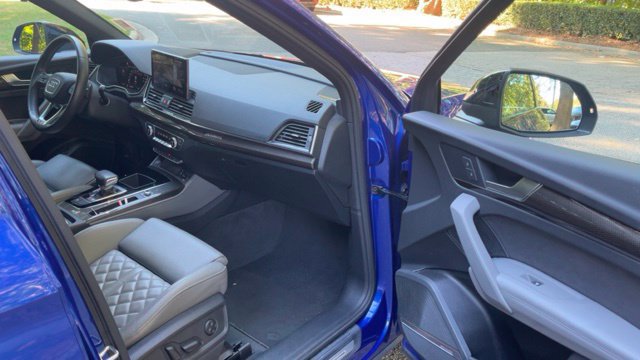 Used 2023 Audi SQ5 Prestige w/ Prestige Package AWD/4WD image 10