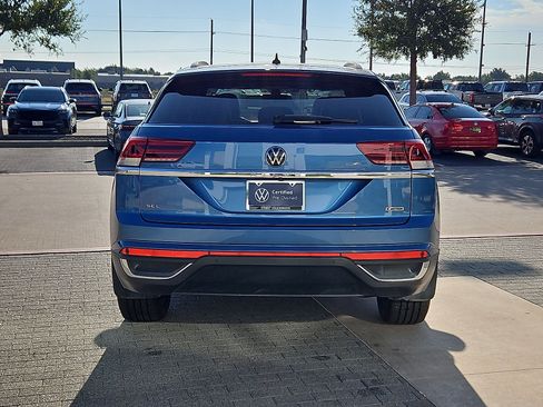 Certified 2020 Volkswagen Atlas Cross Sport SEL w/ Cross Sport MDO Package AWD/4WD image 7