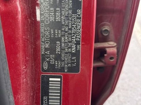 Used 2011 Kia Forte EX FWD image 18