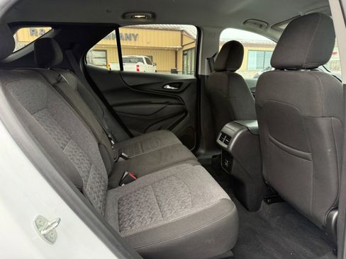 Used 2024 Chevrolet Equinox LT image 14