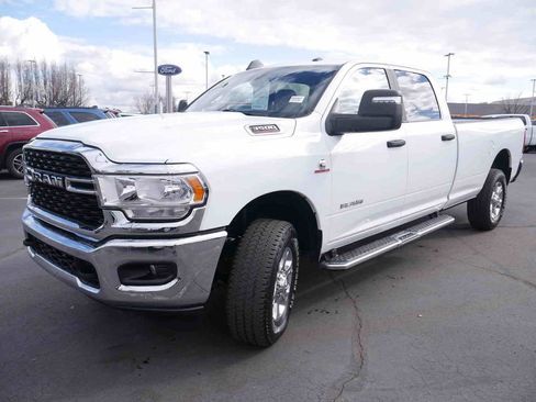 Certified 2024 RAM 3500 Big Horn image 4