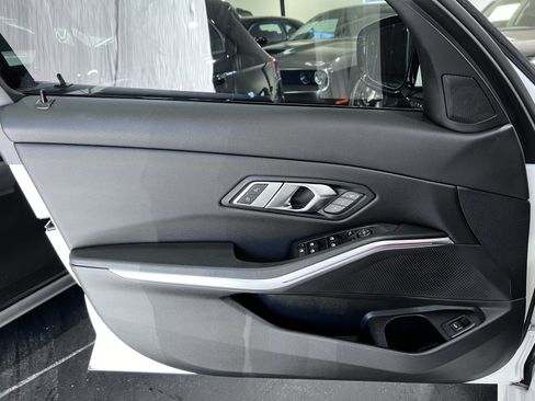 Used 2023 BMW 330i Sedan w/ M Sport Package RWD image 26