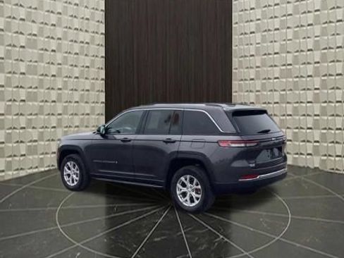 Certified 2023 Jeep Grand Cherokee Limited w/ Luxury Tech Group II AWD/4WD image 7