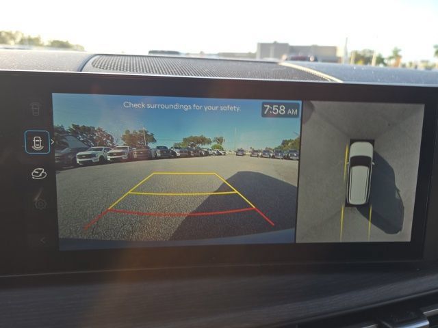 Used 2024 Hyundai Santa Fe Limited FWD image 20