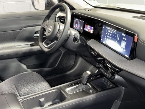 New 2026 Nissan Kicks SV w/ Cold Weather Package image 11