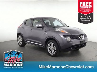 Used 2011 Nissan Juke SV w/ Chrome Pkg