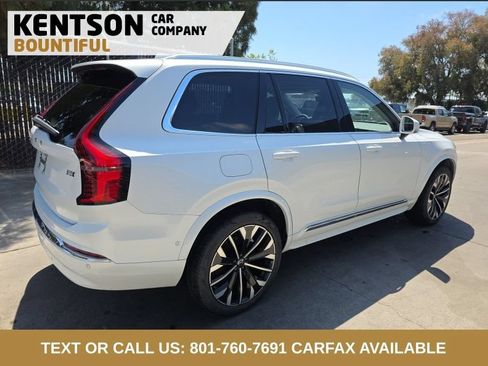 Used 2025 Volvo XC90 B5 Plus AWD/4WD image 2