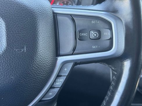 Used 2022 RAM 1500 Big Horn AWD/4WD image 10