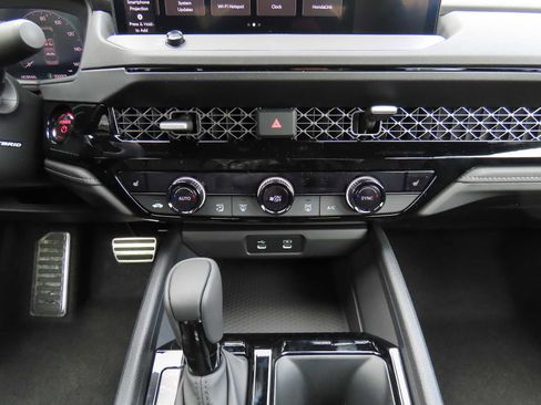 New 2025 Honda Accord Sport image 20