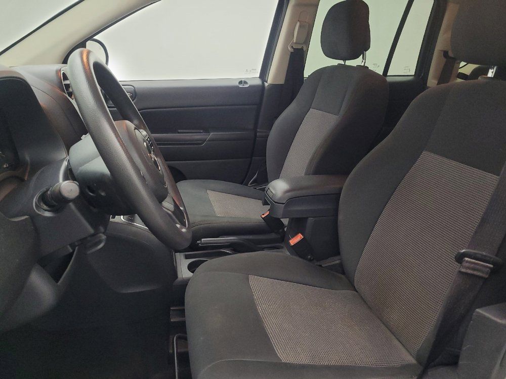 Used 2014 Jeep Compass Sport w/ Power Value Group FWD image 17
