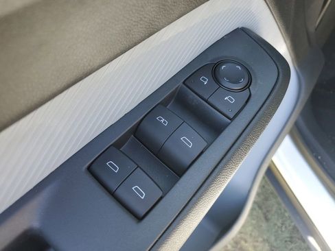 New 2027 Chevrolet Bolt LT FWD image 20