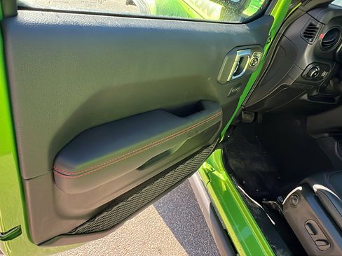 New 2026 Jeep Wrangler Unlimited Rubicon image 14