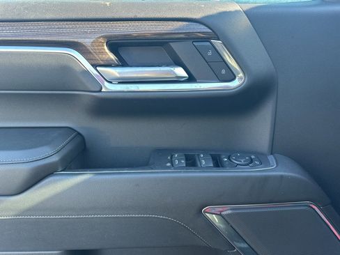 Used 2024 Chevrolet Silverado 1500 LT Trail Boss image 10