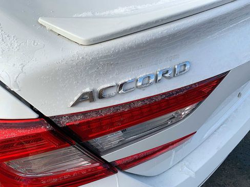 Used 2019 Honda Accord Sport image 30