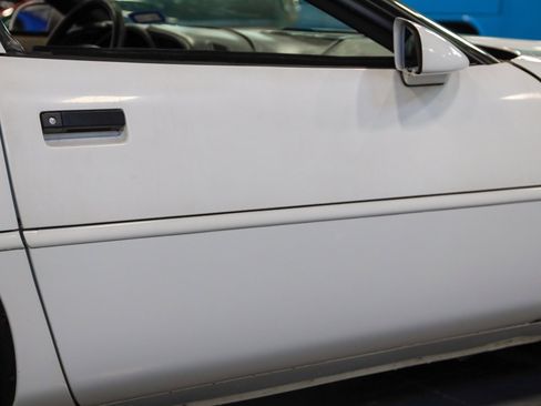 Used 1993 Chevrolet Corvette Coupe image 36