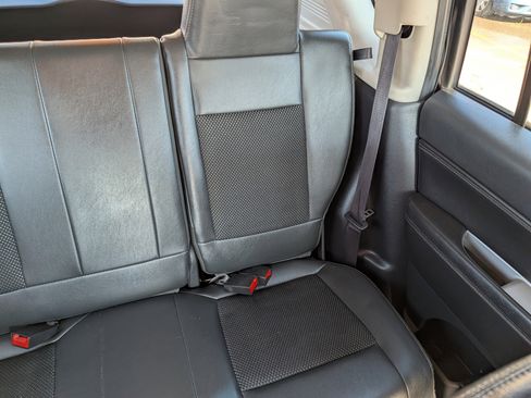 Used 2017 Jeep Compass Latitude image 14