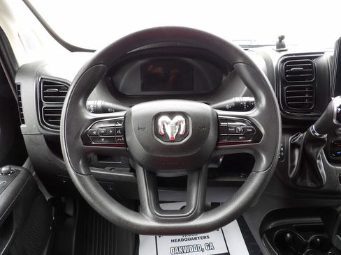 Used 2023 RAM ProMaster 2500 w/ Driver Convenience Group FWD image 20