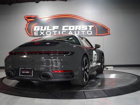 Used 2021 Porsche 911 Targa 4S Heritage Design AWD/4WD image 6